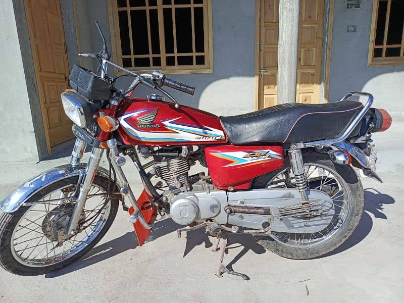 honda CG 125 Muzaffarabad no 2016 model good condition document all OK 5