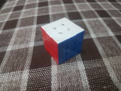 good condition rs3m 3×3 magnetic cube