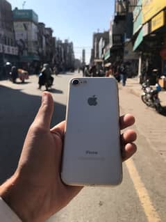 IPHONE 7 PTA