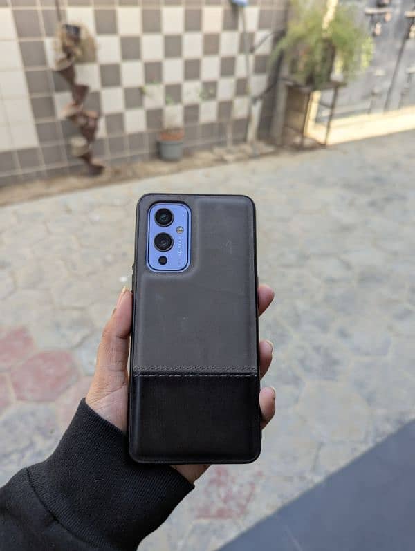 OnePlus 9 5G 8/128 GB PTA Approved 8