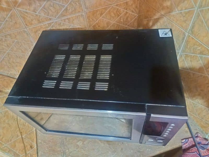 fotile microwave oven urgent sale 03059999480 3