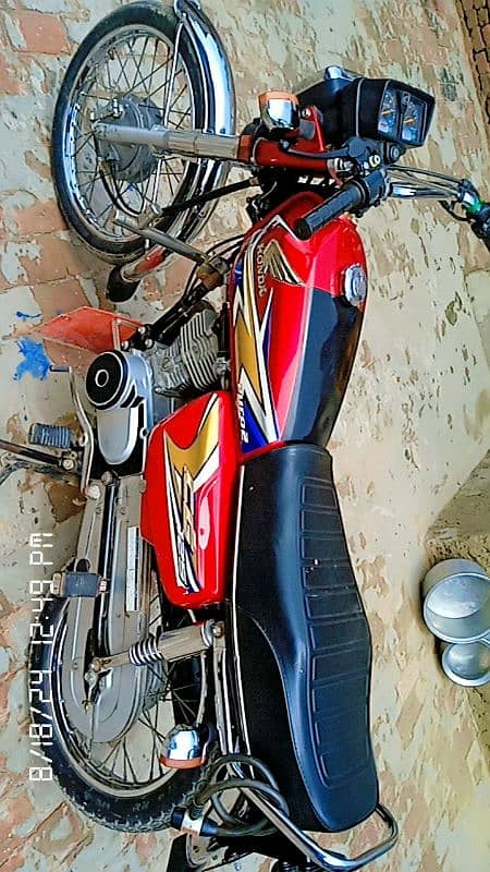 Honda 125 10/9 condition one hand used full clean 7