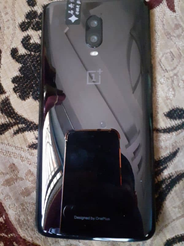 urgent sale one plus 6t 1