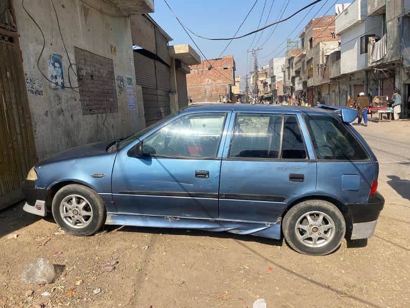 Suzuki Cultus VXLi 2010 4