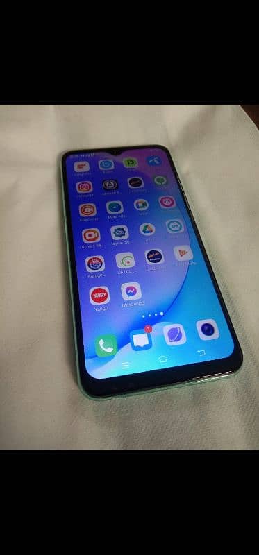 Vivo y17.8/256 gb pta approved 2