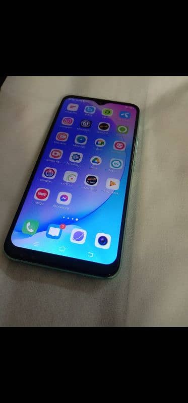 Vivo y17.8/256 gb pta approved 3