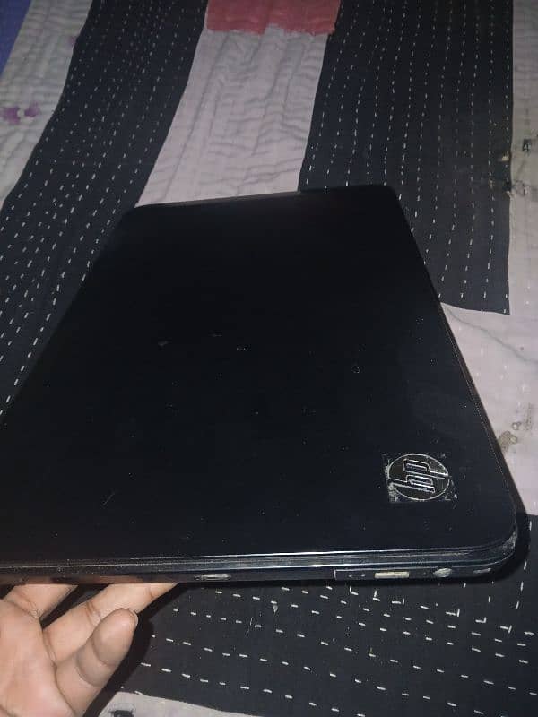 HP laptop notebook 1. TB . . 6GB. . ram 2