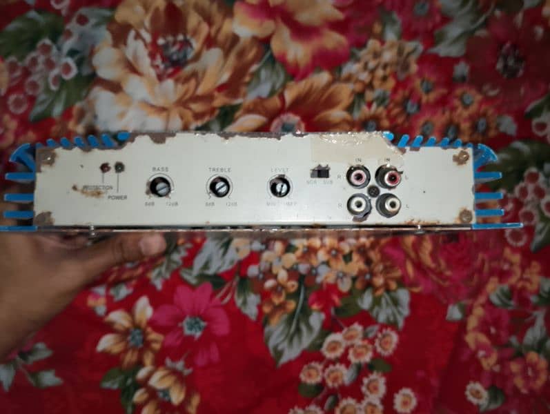 BSE 900 WATTS Power Amplifier 3