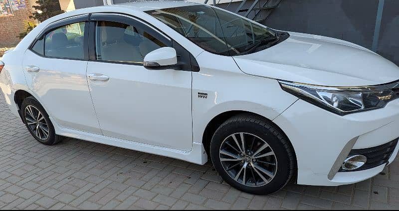 Toyota Corolla Altis 2019 5