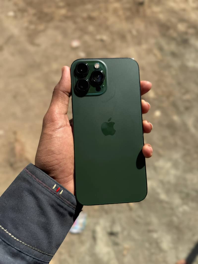 13Pro Max 256GB LLA Model Alpine Green for sale 3