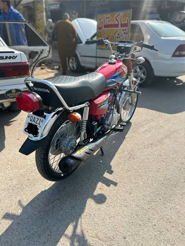 honda 125 mint condition 6