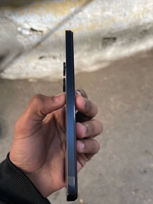 infinix HOT 30i 3