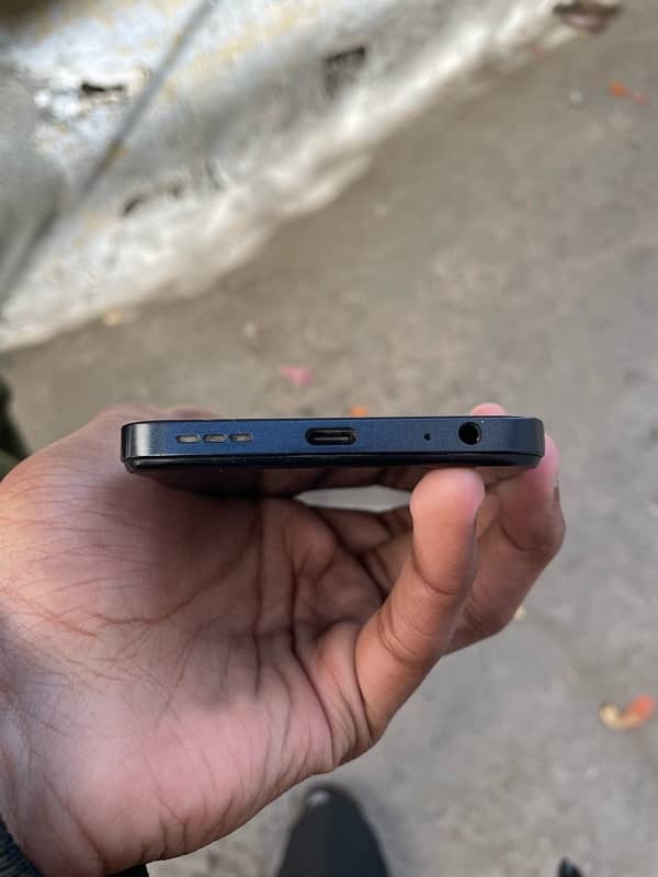 infinix HOT 30i 5