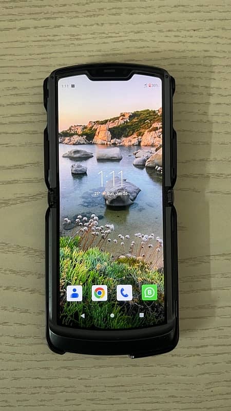 Motorola Razr 5G flip 2020 2