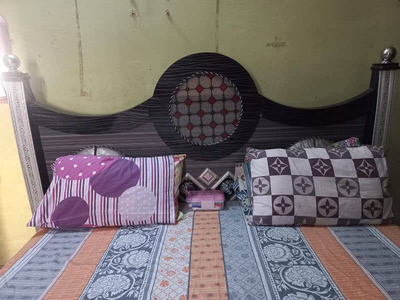 King Size Bed for Sale - Affordable Price"  "Stylish King Size Bed 4