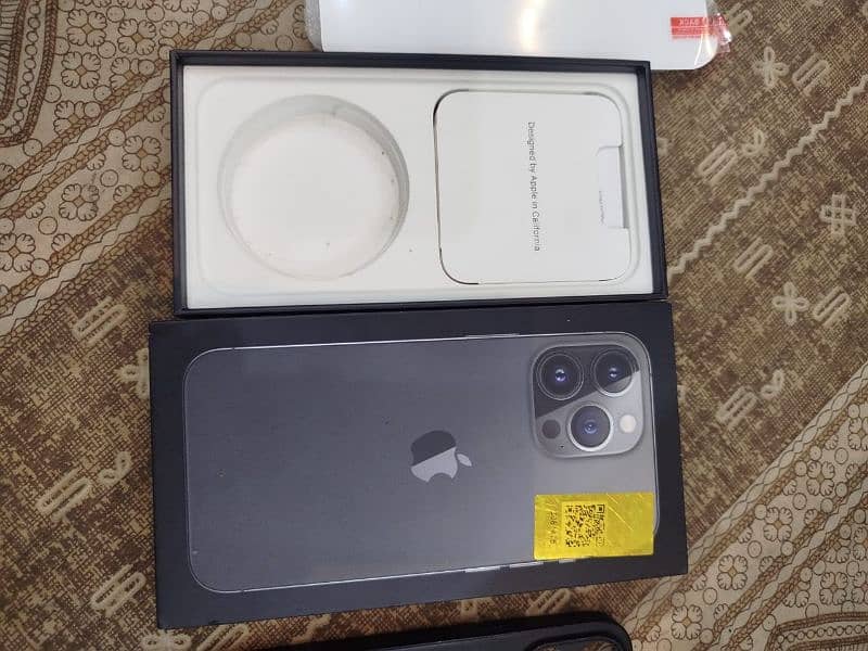 iPhone 13 Pro 256Gb Space Grey 1