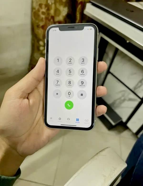 iPhone 11 white exchange possible 7