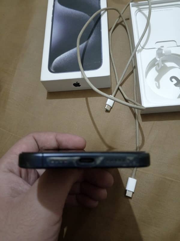 Iphone 15 Pro Max JV LLA Blue Titanium 256 GB 2