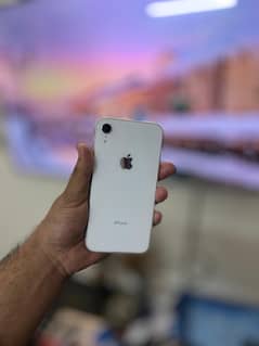 IPHONe XR Pta aproved 10/8.5 condition ALL OK PHONE