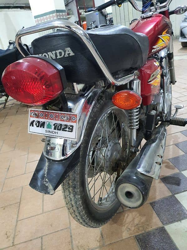 Honda CG 125 2021 8