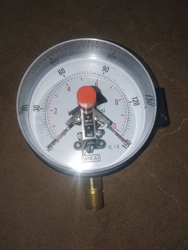 pressure gauge 0