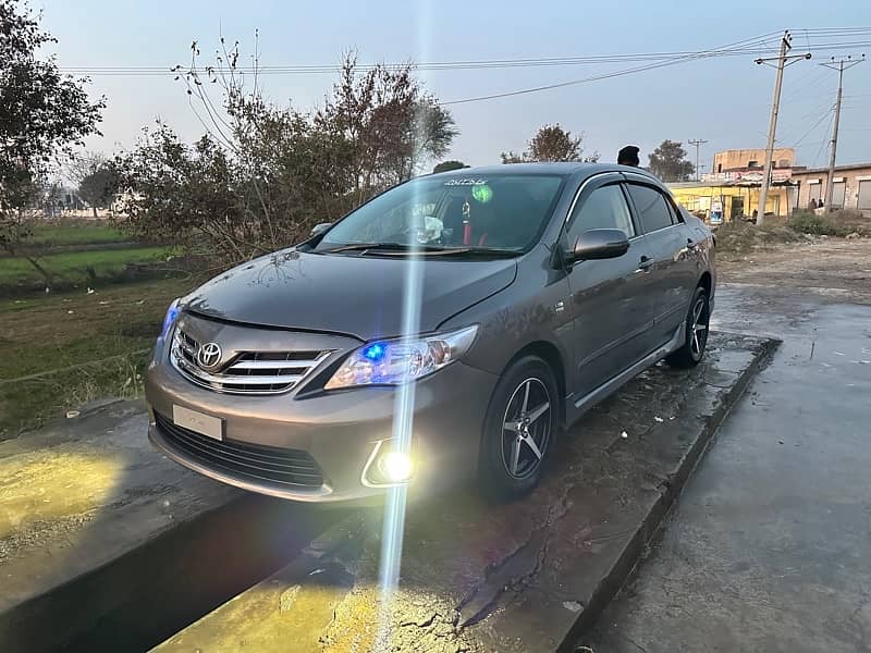 Toyota Corolla Altis 2012 4