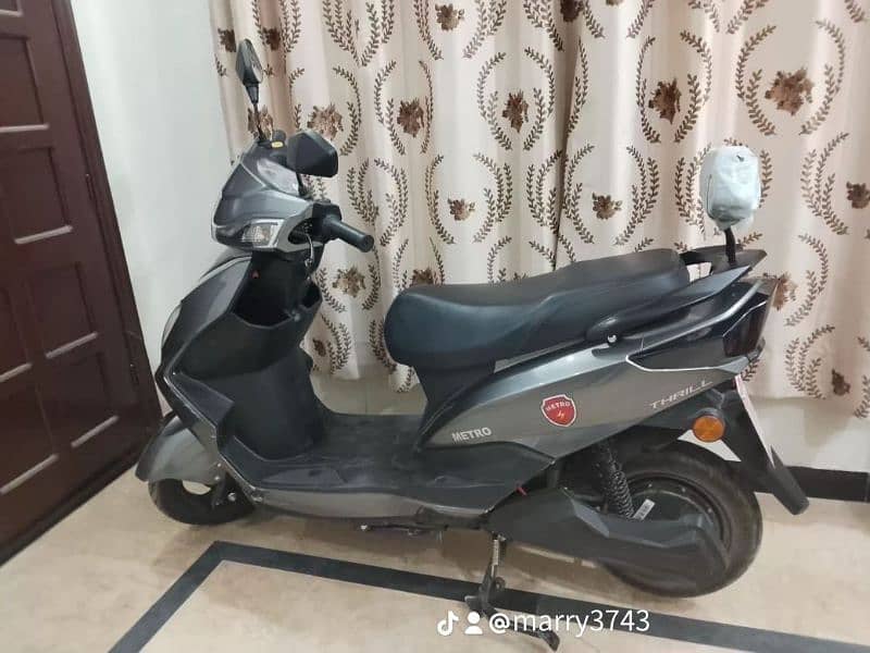 Electric Scooty for sale 0