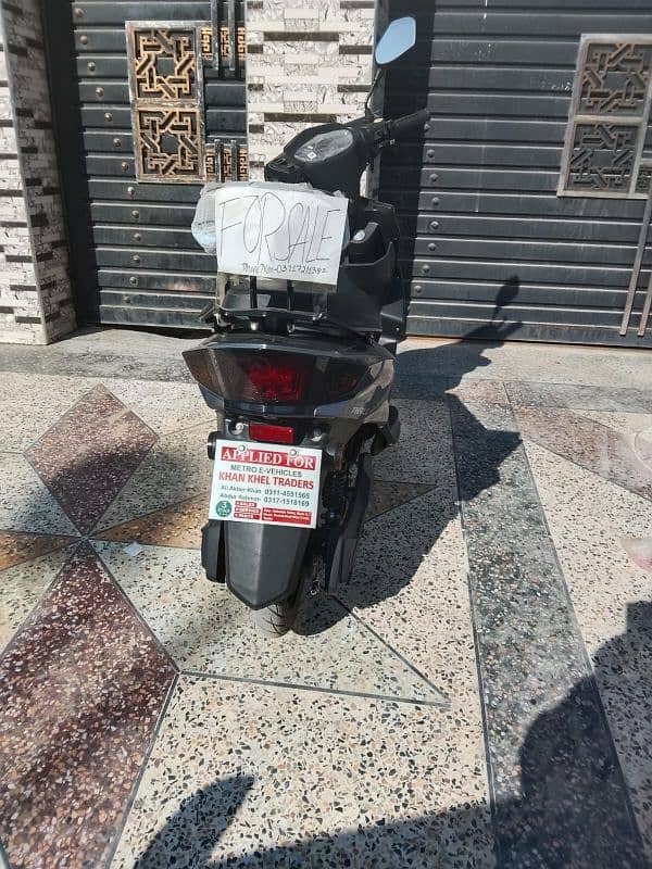 Electric Scooty for sale 2