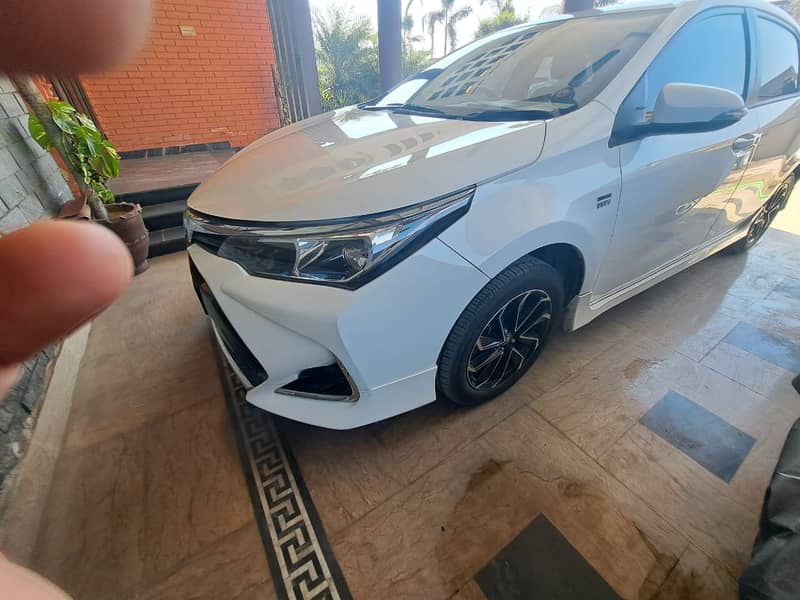 Toyota Corolla Altis 1.6 X Model 2022 10