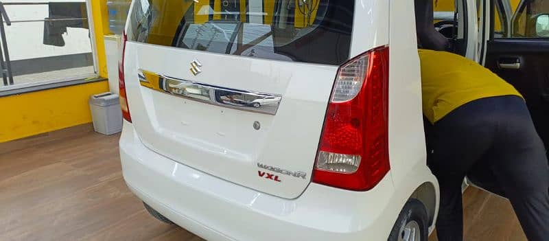 Suzuki Wagon R 2019 11