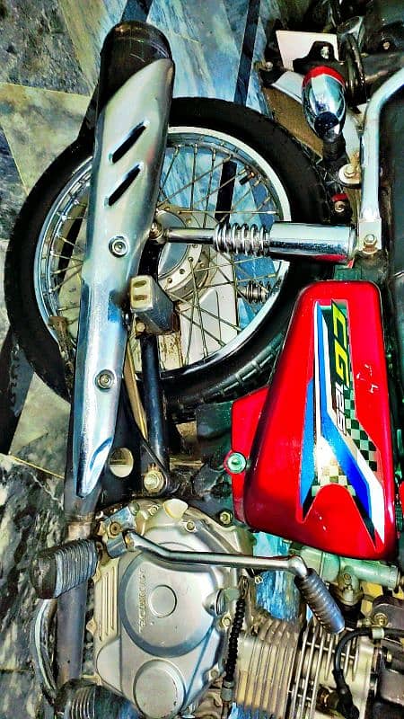 Honda 125cc used condition. 9