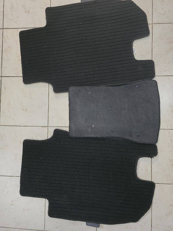 honda veazle car mats and spare tyre  and trunk tray 0