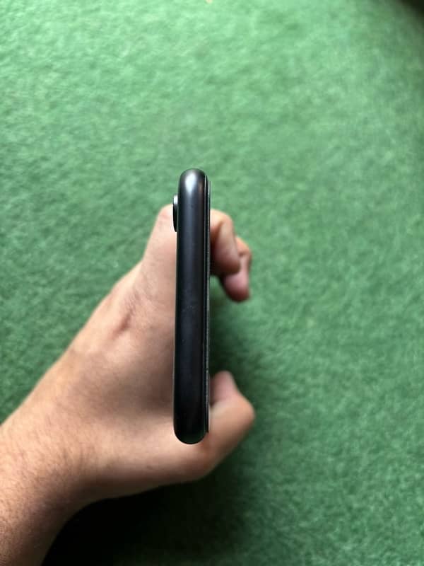 iphone xr 10/10 128gb non active 6