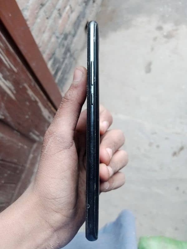 HUAWEI Y9 PRIME  RAM 4/128 GOOD CONDITION 2