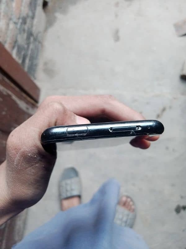 HUAWEI Y9 PRIME  RAM 4/128 GOOD CONDITION 5