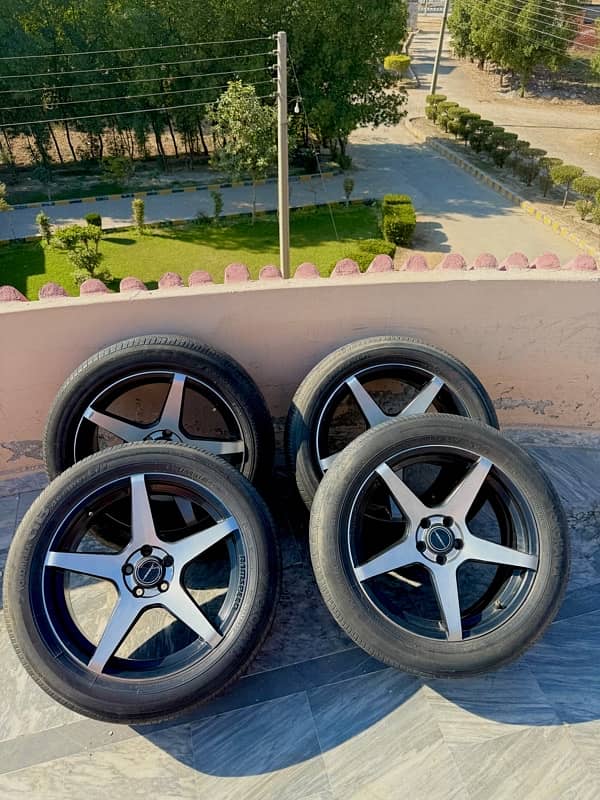 ALLOY RIMS 17 INCHES 5 NUTS 3