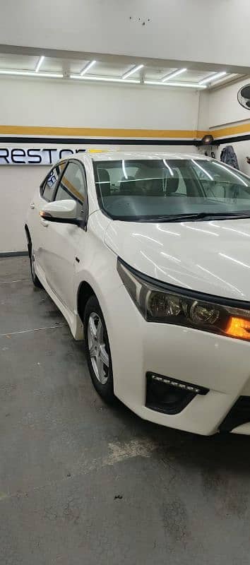 Toyota Corolla GLI 2016 in Mint Condition 5