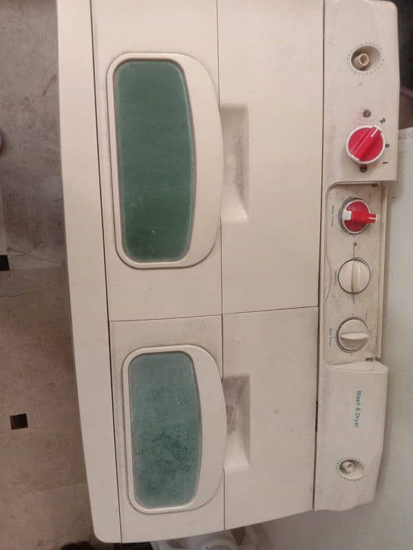 washing machin with dryer 0