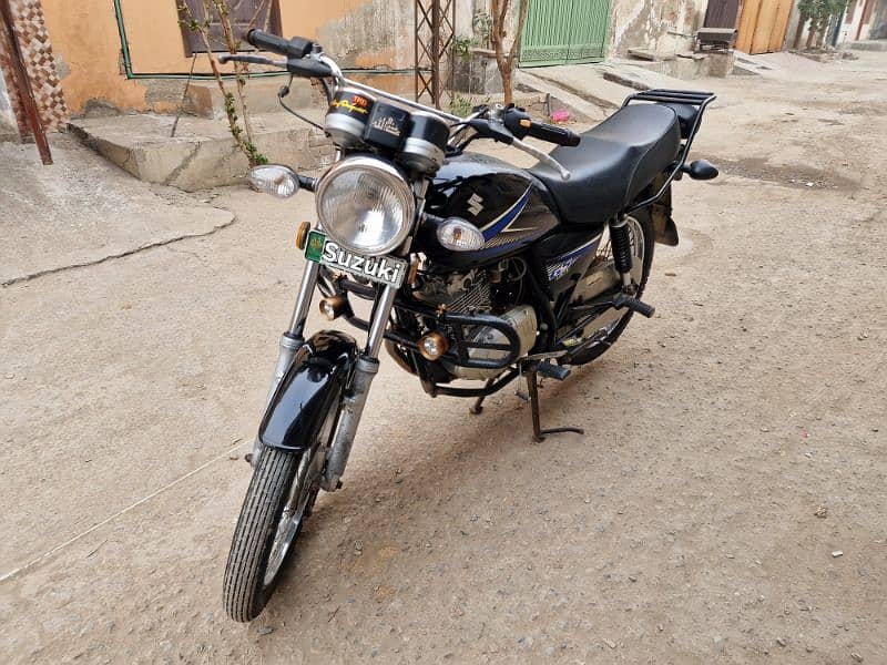 Suzuki 150 Gs 2015 Total genuine 5