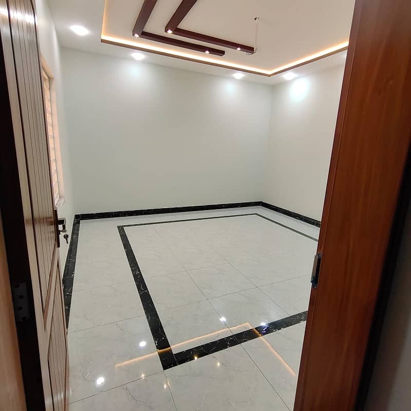 Stunning Prime Location House Is Available For sale In Rahatabad 11