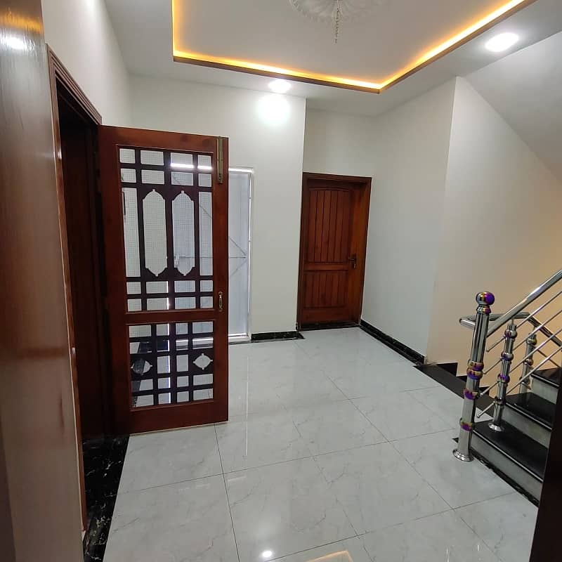 Stunning Prime Location House Is Available For sale In Rahatabad 12