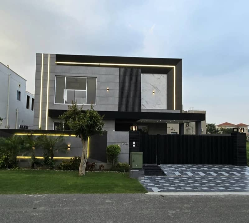 1 Kanal UltraModern Design Extra Beautiful Luxury House 0