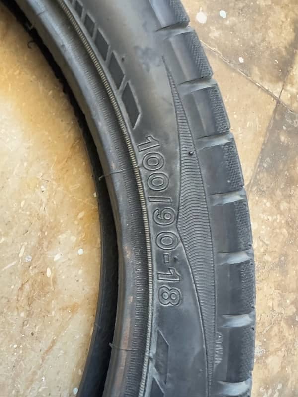 100/90/18 tyre for ybr or cb 150f 2