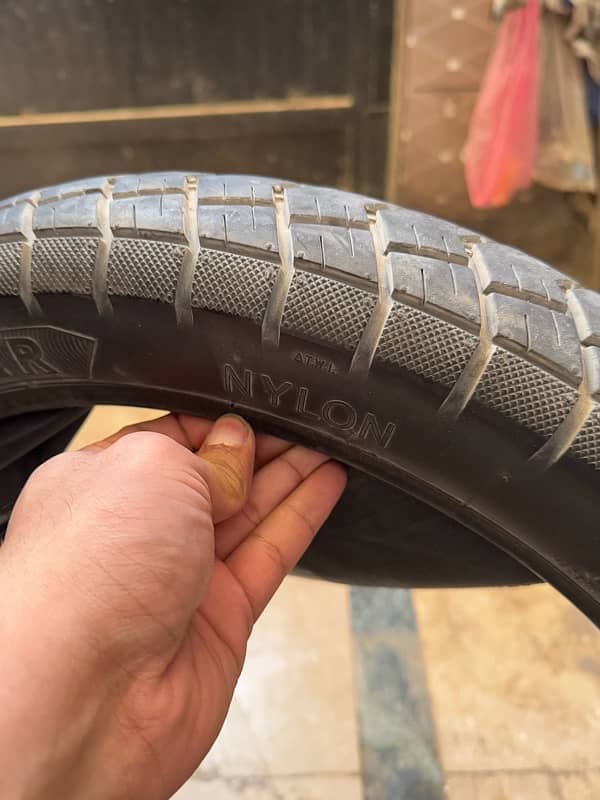 100/90/18 tyre for ybr or cb 150f 4