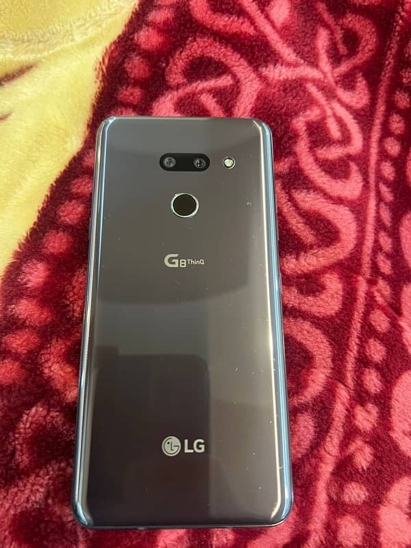 lg g8 thinq (6/128) dual sim official pta approved 0