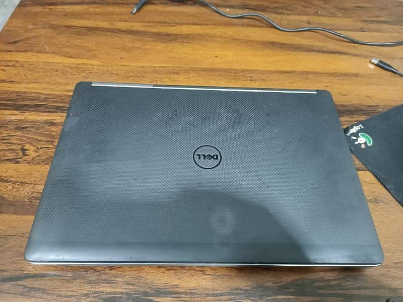 Dell precision 7710|i7 6gen 6820HQ|32 512|4 Gb gharafic card M4000M| 6