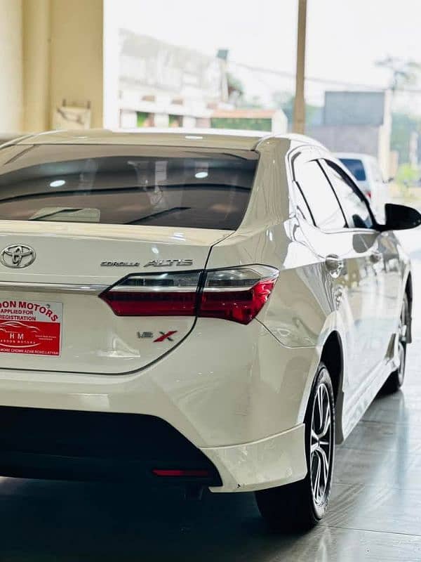 Toyota Corolla Altis 2022 special edition 4