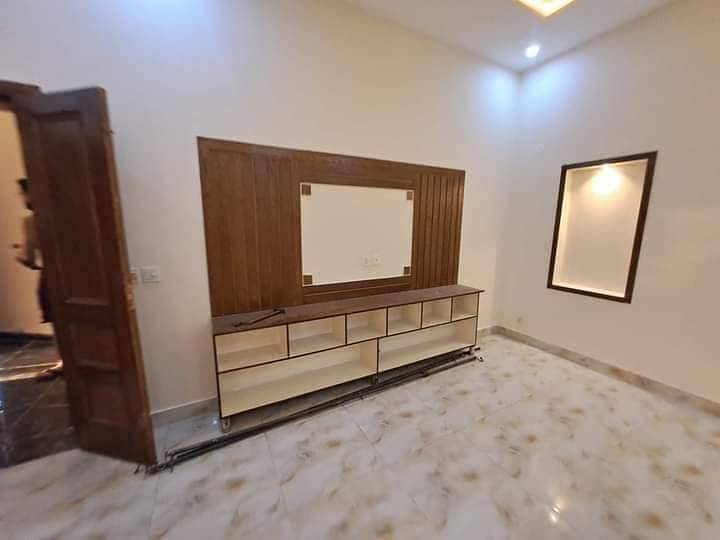 5 Marla Brand New 1st Entry House Available In Bahria Town Lhr Near Market Bank Park Masjid 13