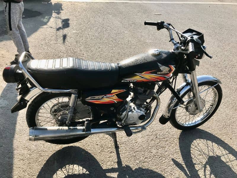 Honda cg 125 black colour 2021 0