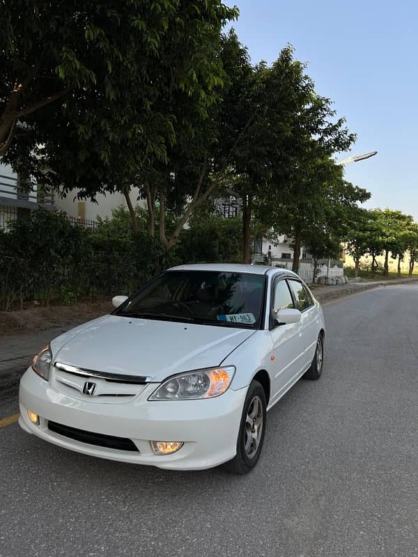 Honda Civic EXi 2004 4